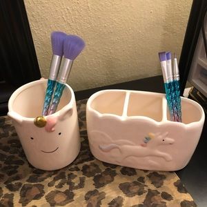 Unicorn ceramic makeup brush holders 🦄